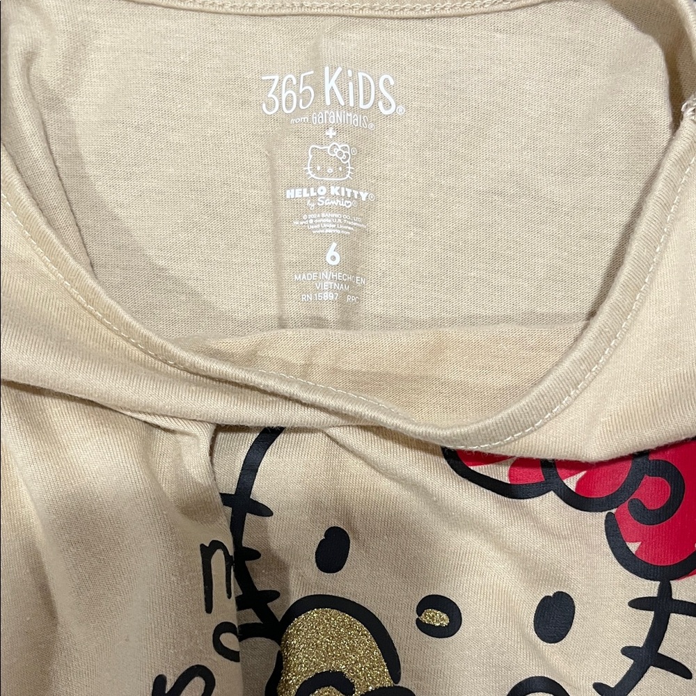 Adorable Hello Kitty Kids Set- Cream and Black - Picture 5 of 8